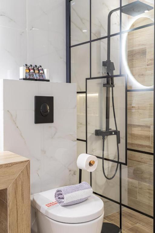 טולון Sandra'S Luxury Studio Apartment מראה חיצוני תמונה